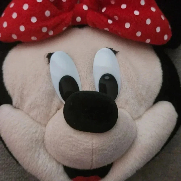 Minnie Mouse Plush Purse‎ - Picture 4 of 8